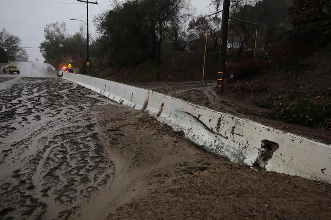 Graves inundaciones y tormentas afectaban la región centro-este de los Estados Unidos.