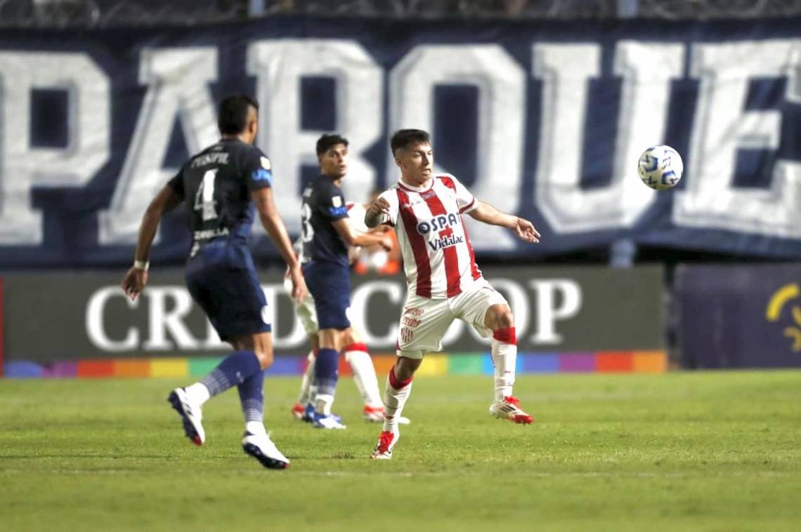 Dura derrota para Unión: perdió 2-0 y sigue en el fondo de la tabla.