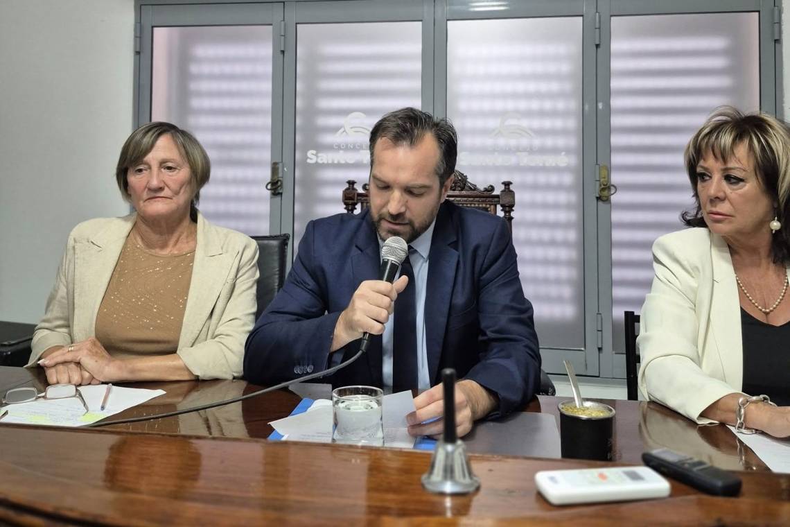 Weiss Ackerley, en la apertura de sesiones: “Les propongo que nos arremanguemos y trabajemos juntos”