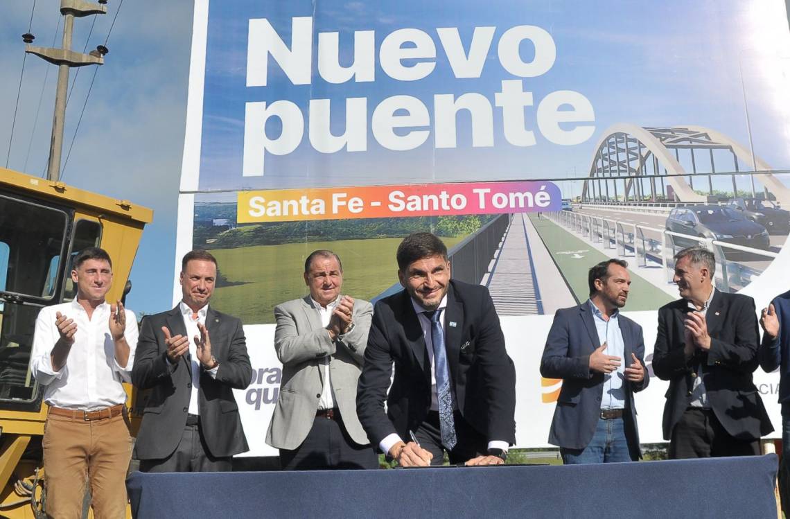 Pullaro: “Con honestidad, austeridad y eficiencia llegamos poner en marcha la obra del nuevo puente Santa Fe-Santo Tomé”