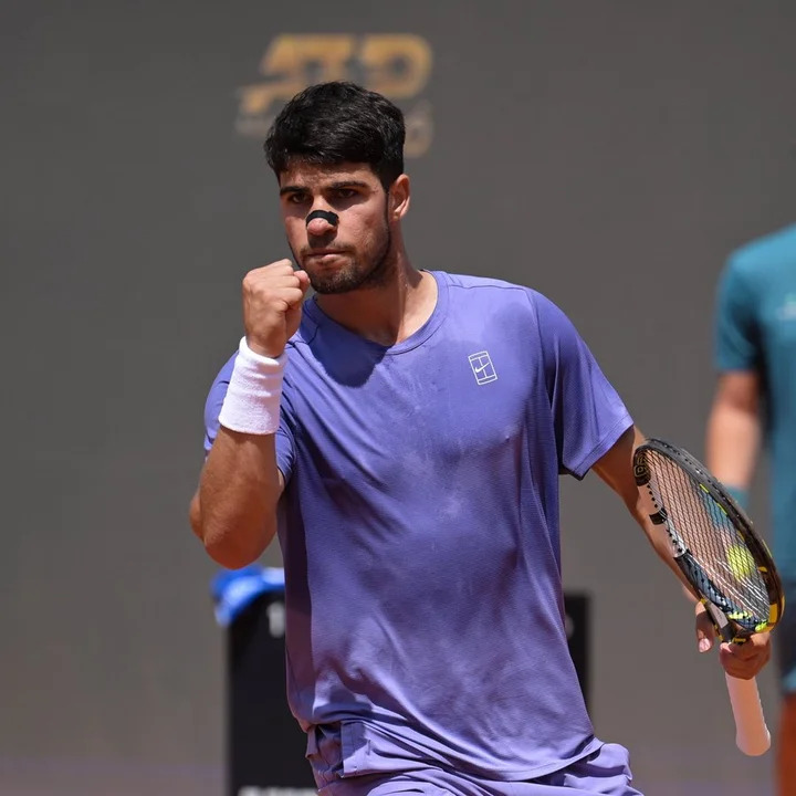 Alcaraz se impuso ante Sinner y se coronó campeón del Master 1000 de Roma
