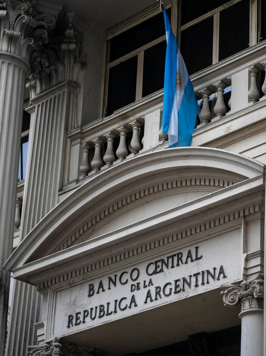 Morosidad: crecen las faltas de pago en tarjetas, préstamos y cheques