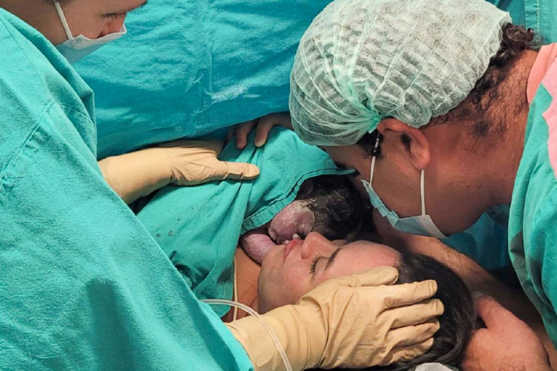 Hito médico en el Garrahan: nació una beba operada dentro del útero