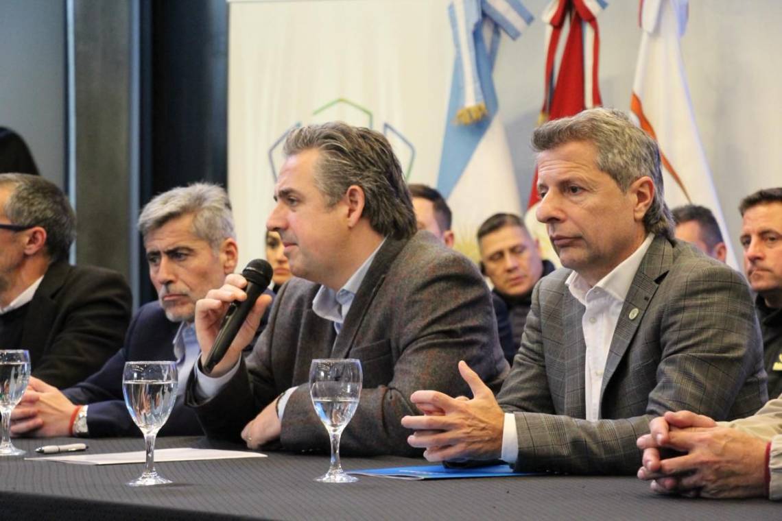 Pablo Cococcioni y Juan Pablo Quintero, firmaron este miércoles un convenio de cooperación para fortalecer las acciones de prevención en las ciudades Frontera y Josefina (Santa Fe) y San Francisco, Morteros y Marcos Juárez (Córdoba).