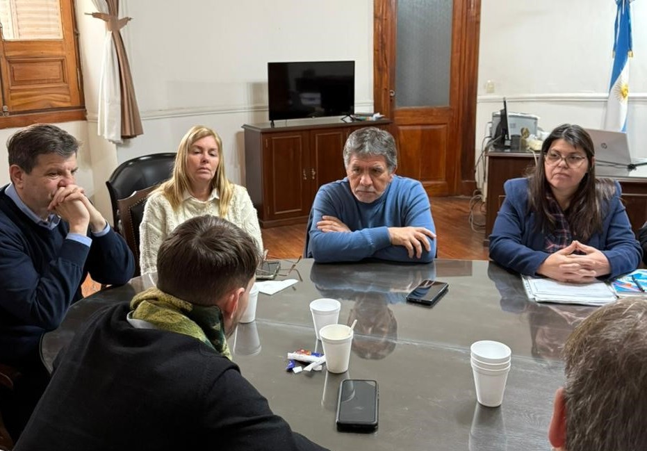 Intendentes no presentaron oferta salarial y se pospuso la negociación con FESTRAM. (Crédito: Prensa FESTRAM)