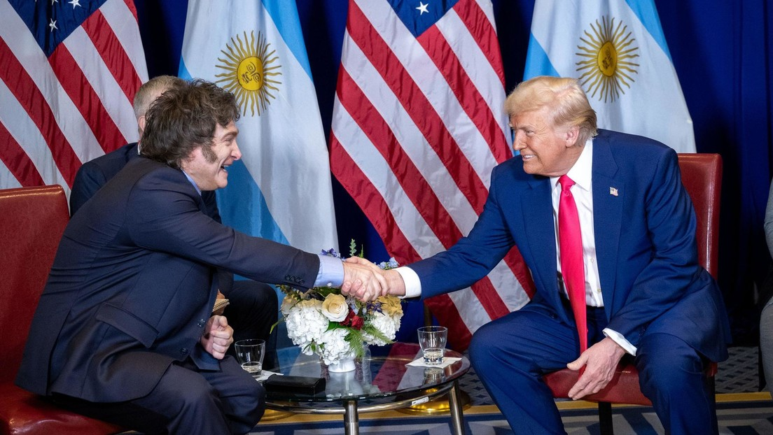 El presidente de Argentina, Javier Milei, con su homólogo de EE.UU., Donald Trump. (Crédito: American Photo Archive / Legion-Media)
