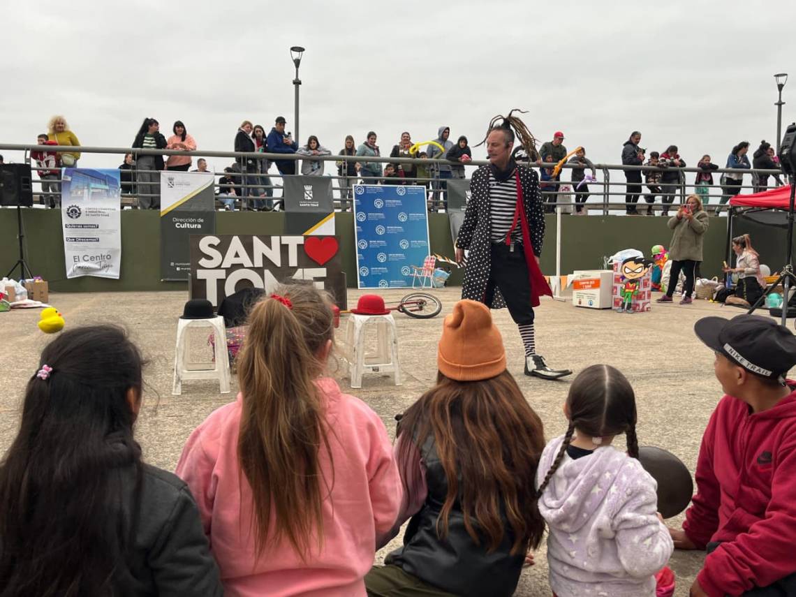 Juegos, talleres y espectáculos para celebrar el Día del Niño en el anfiteatro
