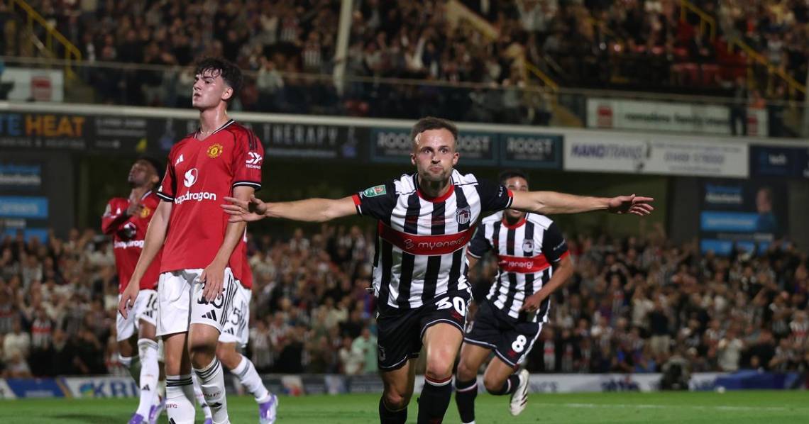 Sorpresa en Inglaterra: Manchester United quedó eliminado de la Copa de la Liga ante un equipo de la Cuarta División