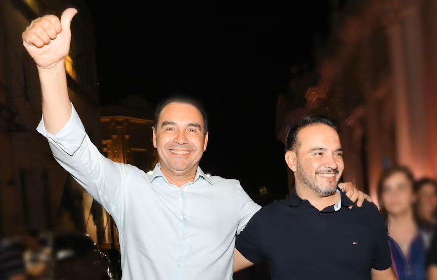 Gustavo Valdés y su hermano Juan Pablo: gobernador actual y futuro de Corrientes. (Crédito: Infobae)