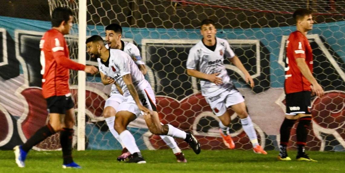 Derrota en Buenos Aires: el Sabalero cayó 1-0 ante Defensores de Belgrano. (Crédito: El Litoral)