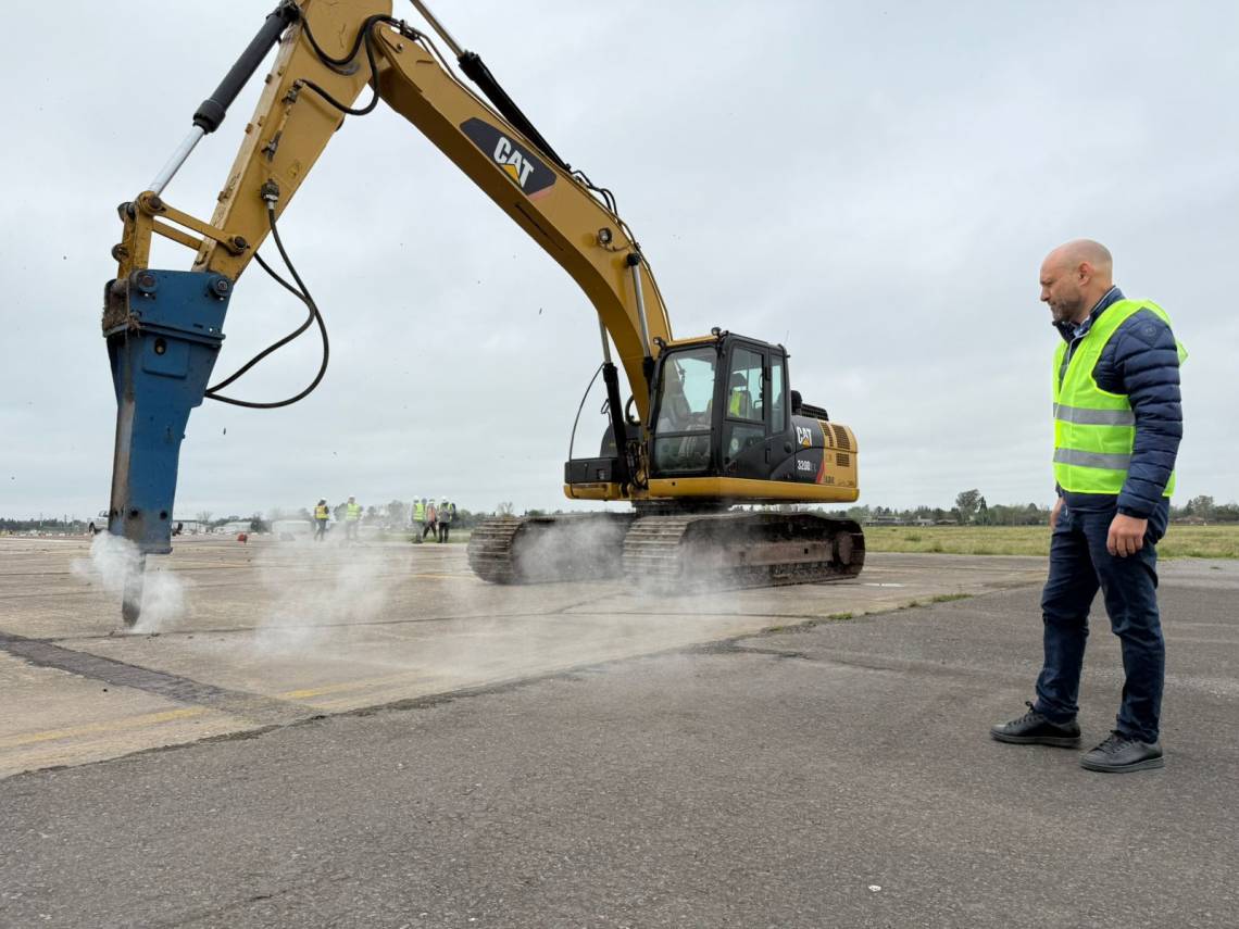 Rosario ya tiene en marcha la obra que modernizará su aeropuerto y potenciará la conectividad. (Foto: GSF)