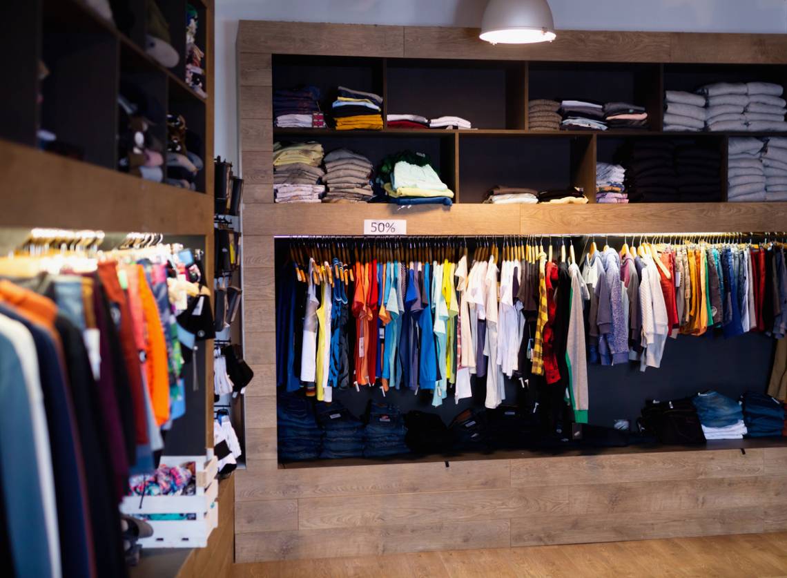 Empresarios advierten que caen las ventas porque