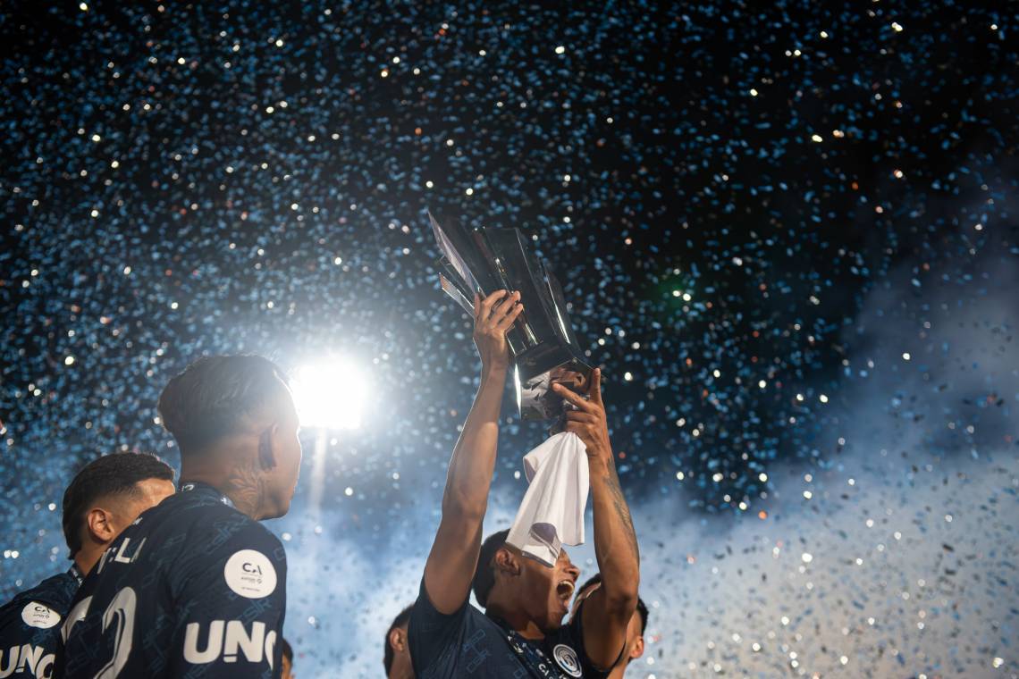 Independiente Rivadavia hizo historia y se consagró campeón de la Copa Argentina