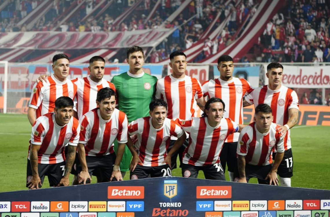 Unión no pudo ganar, pero logró el objetivo: jugará los octavos de final