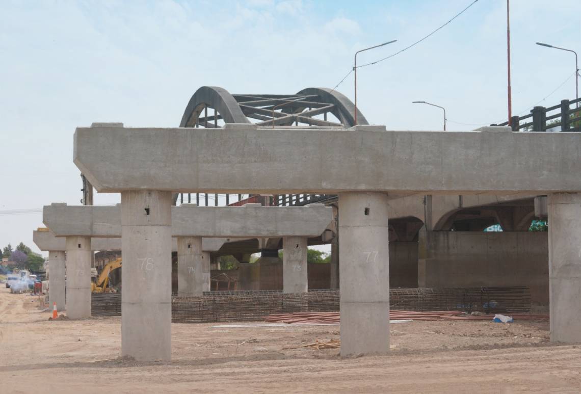 Nuevo puente: tras la llegada de las primeras vigas, cómo sigue la obra