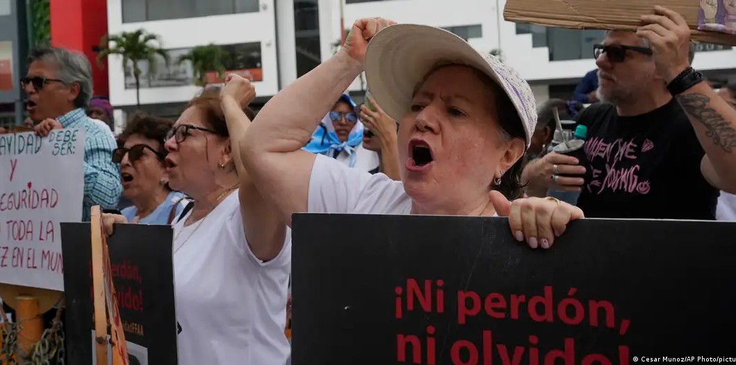 Ecuador: condenan a 16 militares por la desaparición forzada y asesinato de cuatro menores