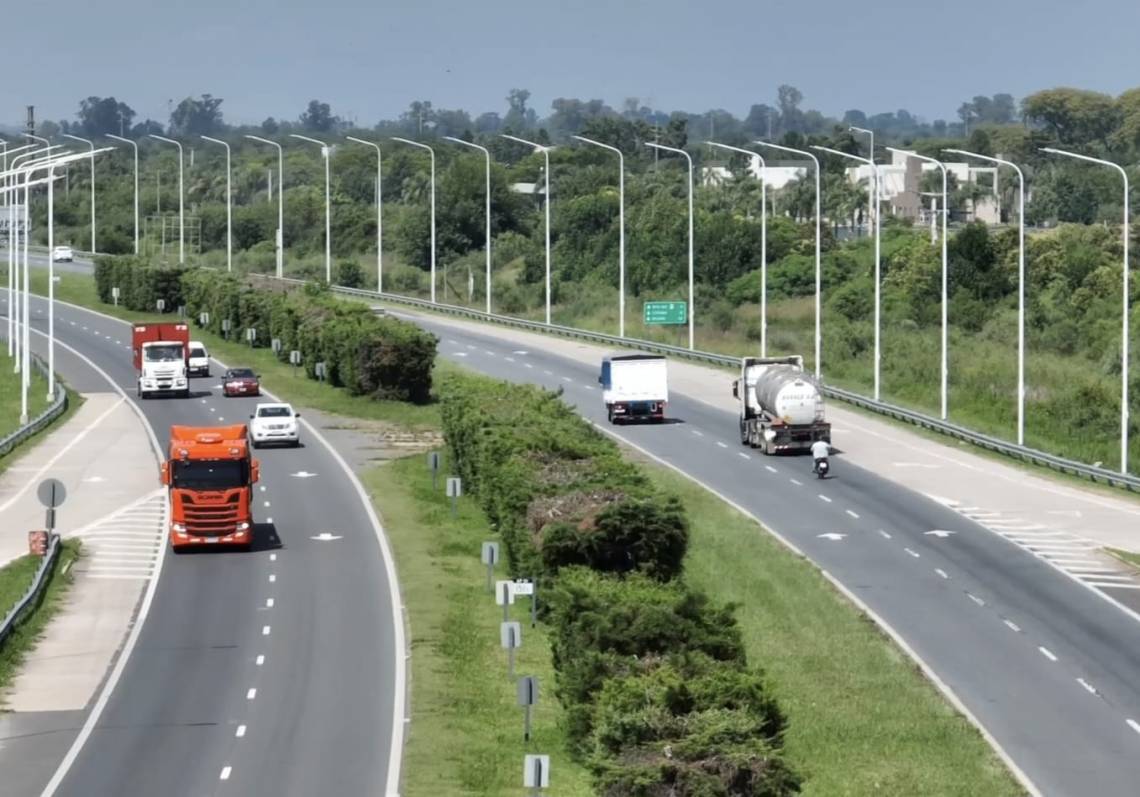 Informan que habrá reducción de calzada por trabajos nocturnos en la Autopista Santa Fe-Rosario
