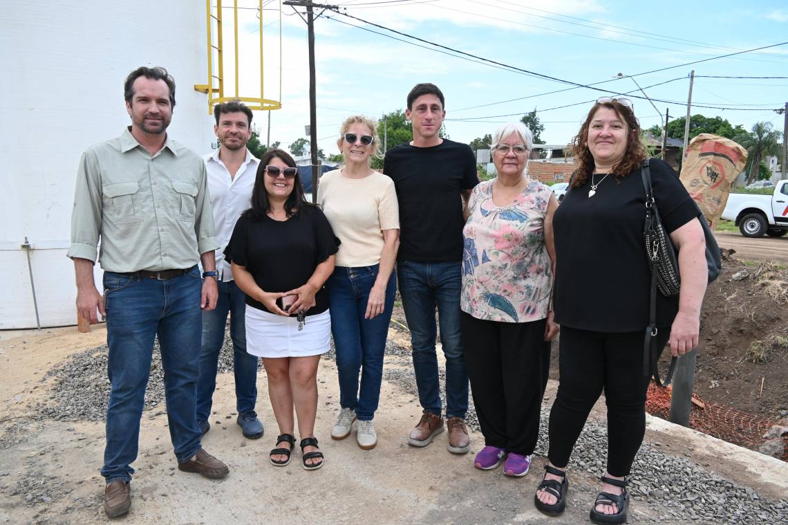 Cisterna Luján Oeste: conformidad y expectativa por parte de las vecinales tras la recorrida