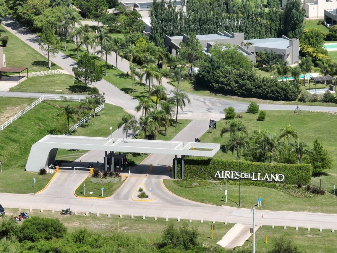 Delincuente armado robó en un country y escapó a los tiros