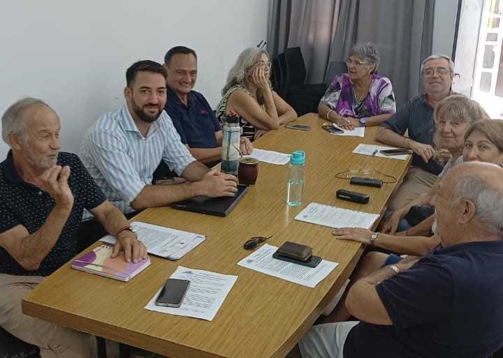 El grupo de referentes que trabajó en la revisión del borrador del reglamento, que será puesto a consideración el próximo 3 de marzo.