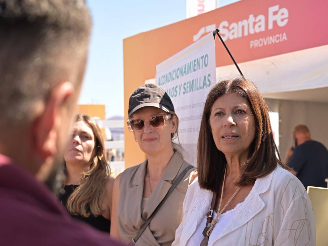Clara García, en la inauguración oficial del stand de la provincia en Expoagro. 