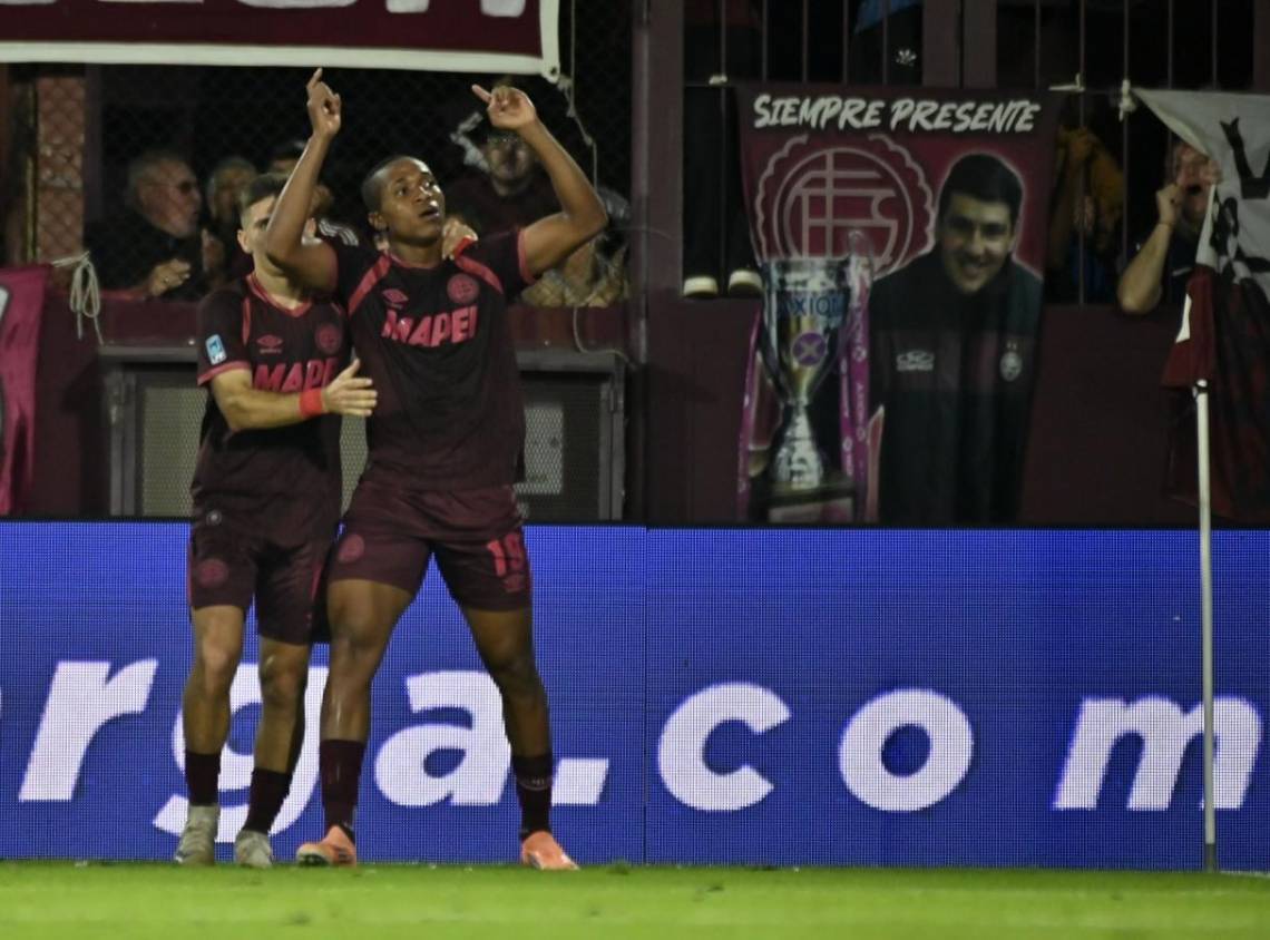 Lanús se llevó el Clásico del Sur con el gol ganador más tardío en 22 años.