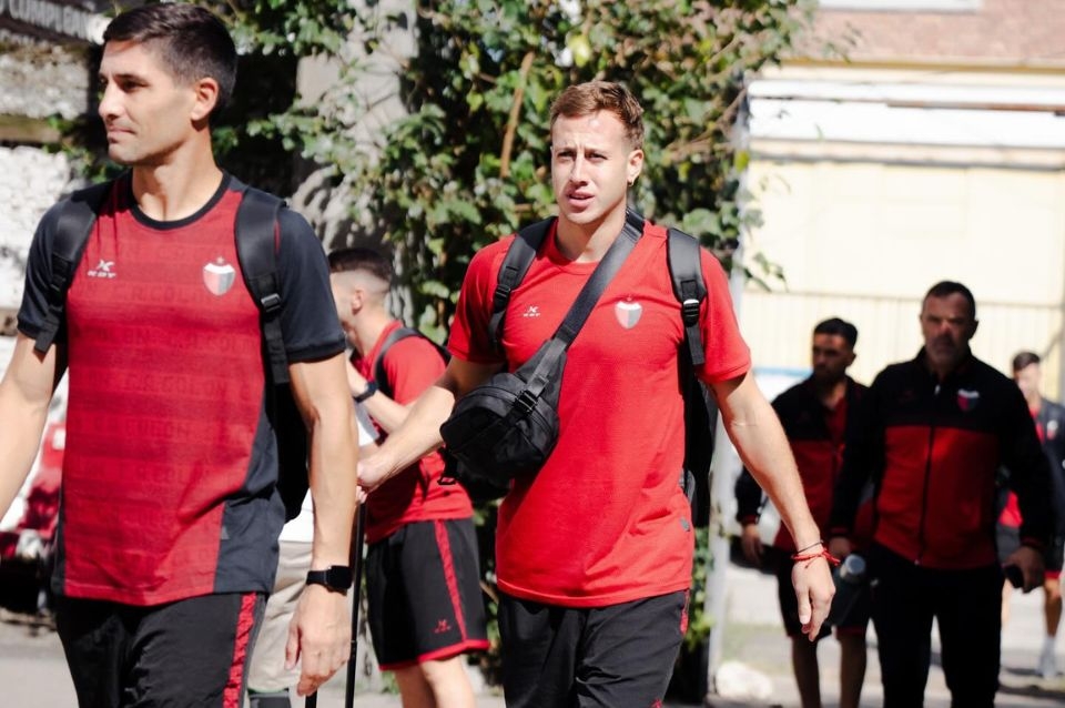 Colón quiere volver a sumar fuera de Santa Fe y seguir prendido arriba.