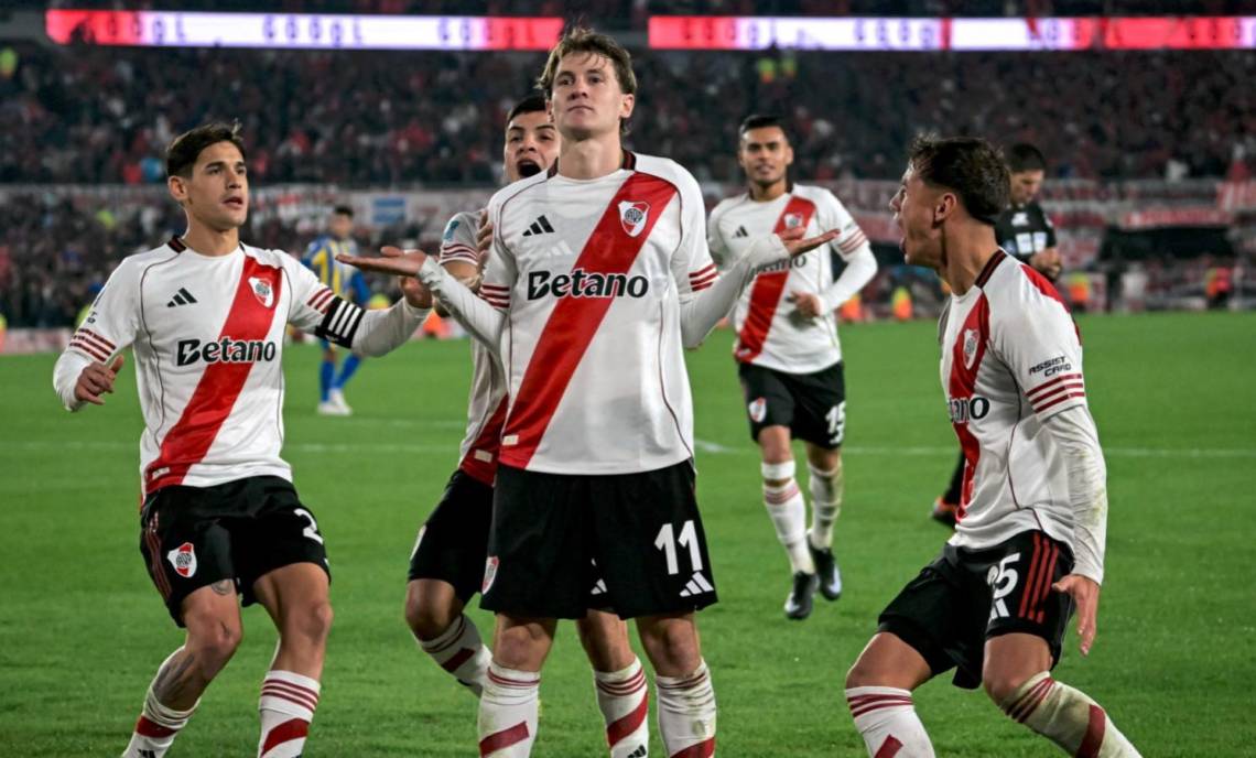 Con un gol de Colidio, River eliminó a Central y jugará la final del Apertura.