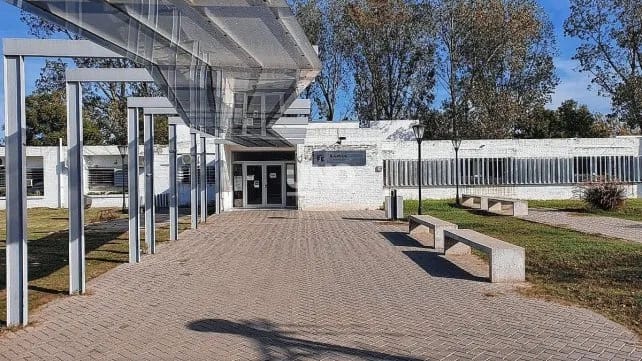 Alvizo presentó un proyecto que busca implementar una guardia pediátrica permanente en la ciudad.