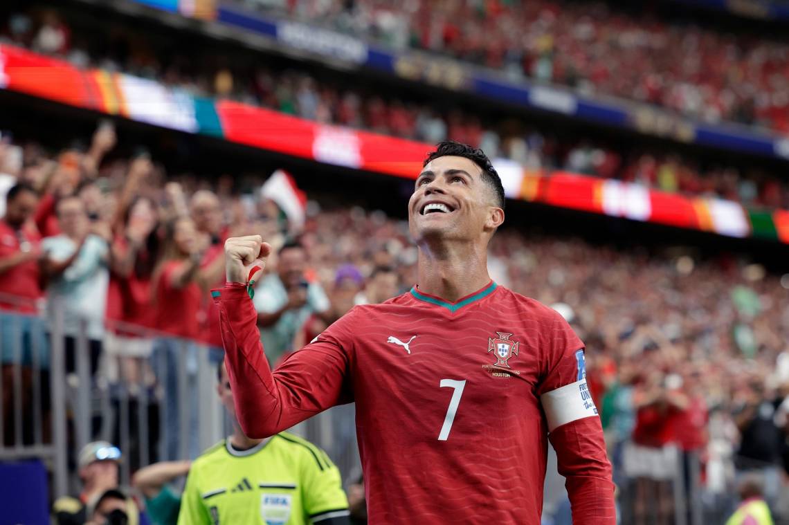 Cristiano Ronaldo marcó un doblete histórico y Portugal enderezó su rumbo en el Mundial