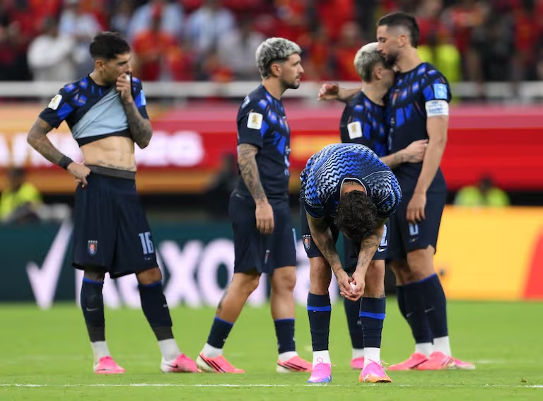 Uruguay quedó afuera en la primera ronda con una decepcionante actuación. (Crédito: David Ramos - Getty Images South America)