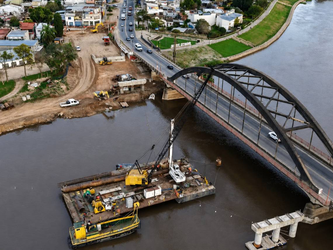 La provincia informó un avance del 55% en la obra del nuevo puente y anticipó que en los próximos días comenzarán los trabajos sobre 7 de Marzo.