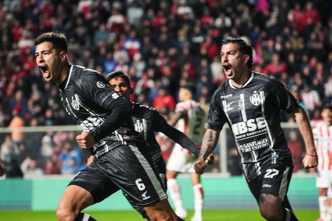 Central Córdoba se quedó con un triunfazo ante Unión en Santa Fe.
