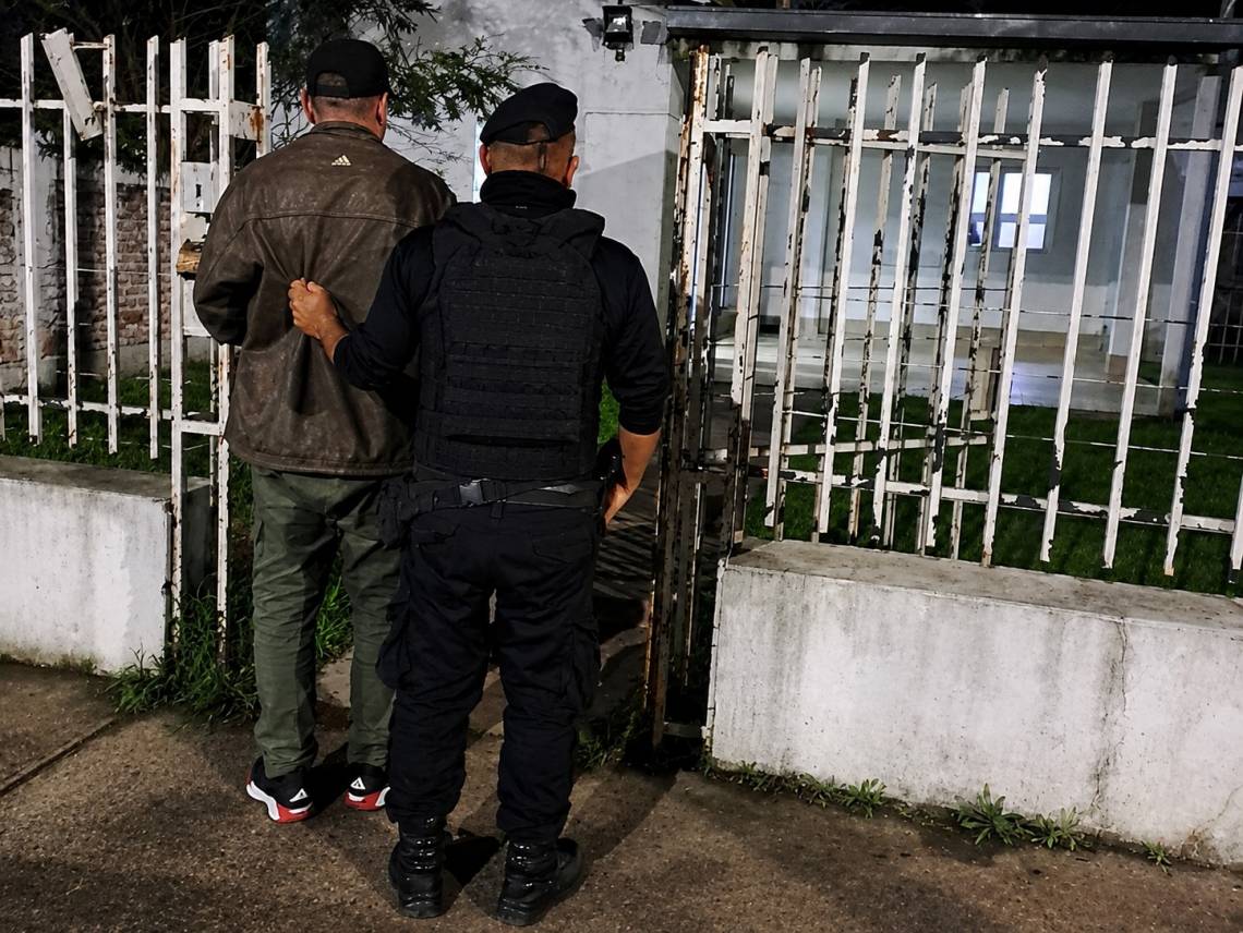 El hombre fue trasladado a la Comisaría 23.
