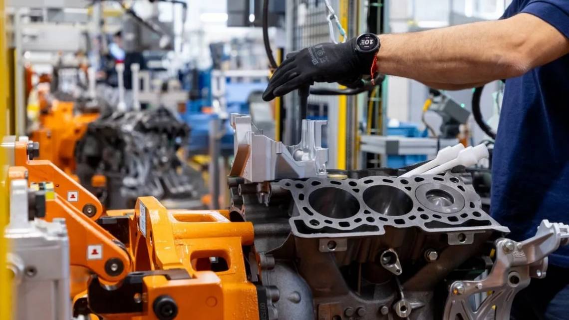 La industria volvió a caer y acumula un retroceso de casi 2% en lo que va de 2026.