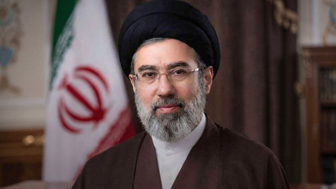 Mojtaba Jameneí llamó a los países musulmanes a unirse contra EEUU e Israel: “Son el verdadero enemigo”.