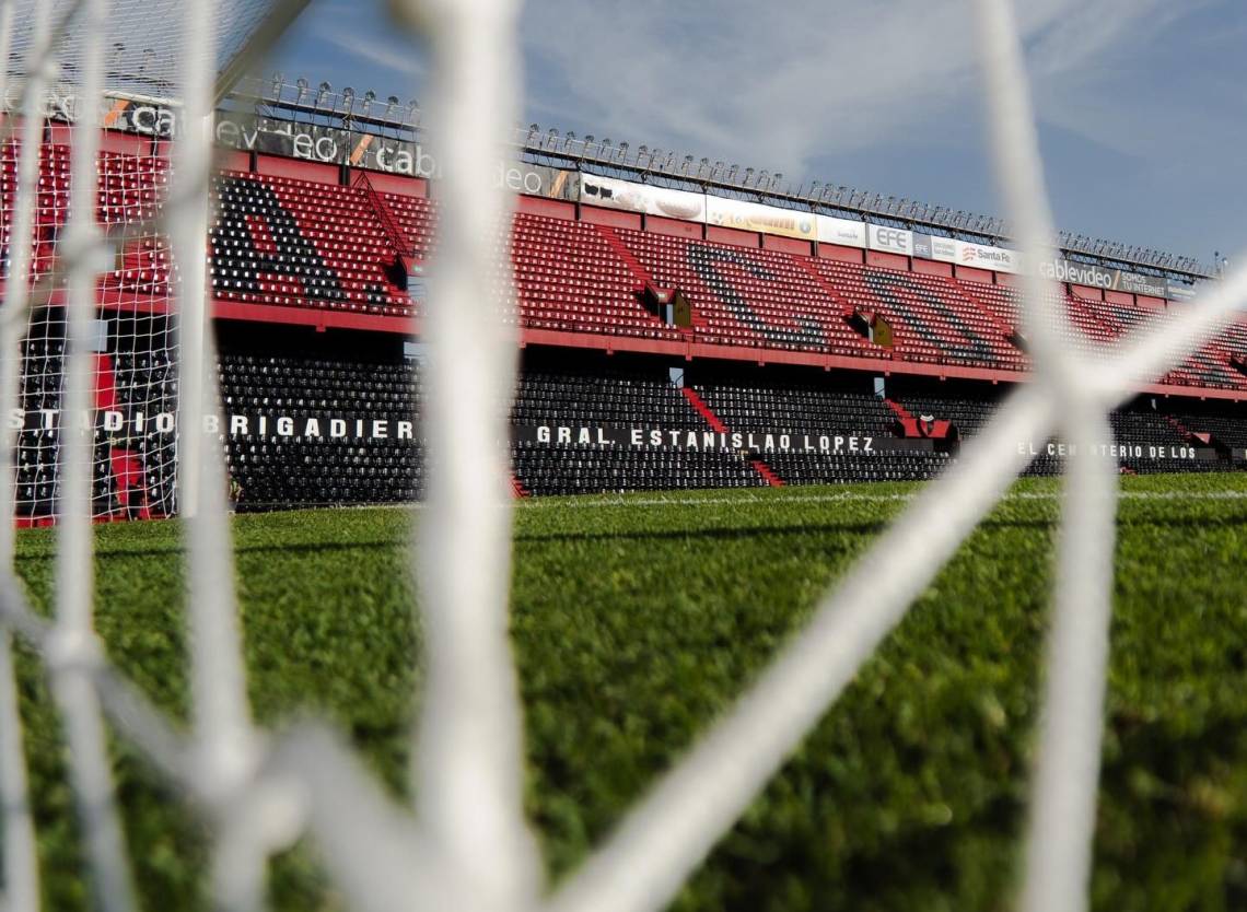 Colón se juega sus últimas fichas para que no se le alejen los de arriba