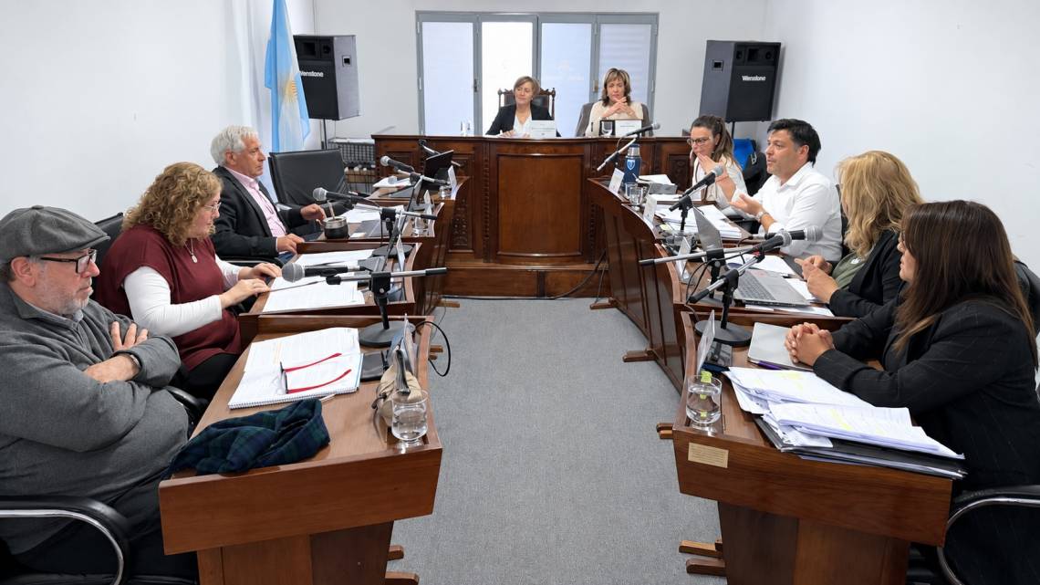 El Concejo Municipal debatió este martes los proyectos vinculados a la deuda del Municipio con Aguas Santafesinas.