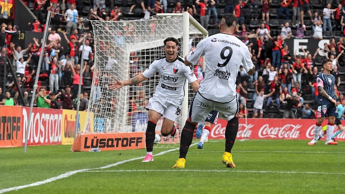 Colón goleó a Los Andes, cortó la mala racha y volvió a sonreír. (Crédito: El Litoral)