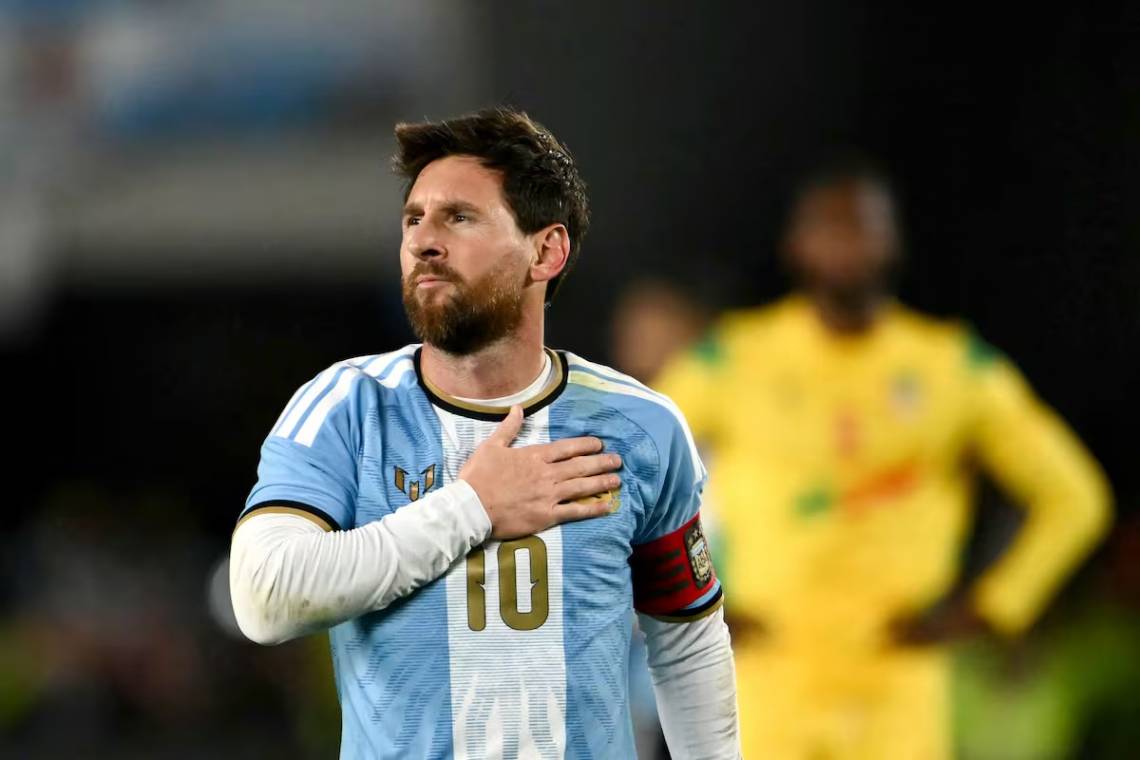 Después de 21 años, Messi le dijo adiós a la Selección en una noche cargada de emoción. (Crédito: La Nación)