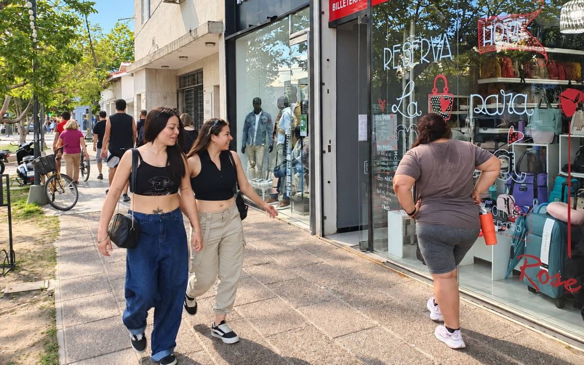 Los negocios locales registraron un balance positivo por el Día de la Madre, según el Centro Comercial. (Foto: Archivo)